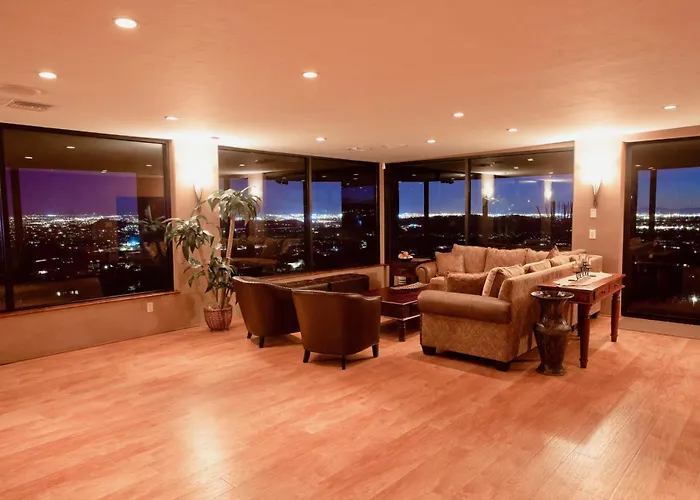 Magical, Private, High-end, Mountain-top Estate Holiday home Tucson