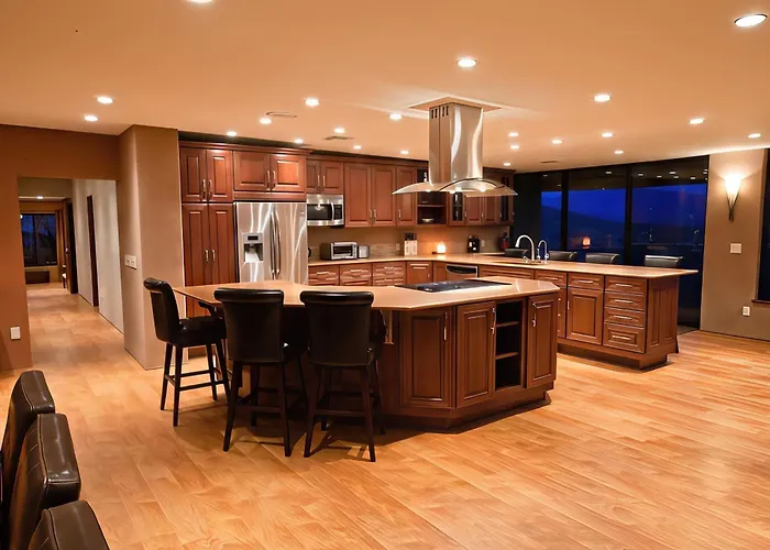 Magical, Private, High-end, Mountain-top Estate