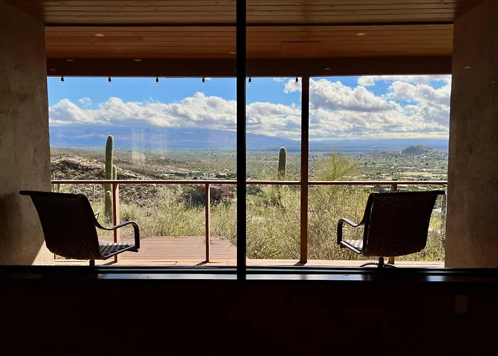 Magical, Private, High-end, Mountain-top Estate Holiday home