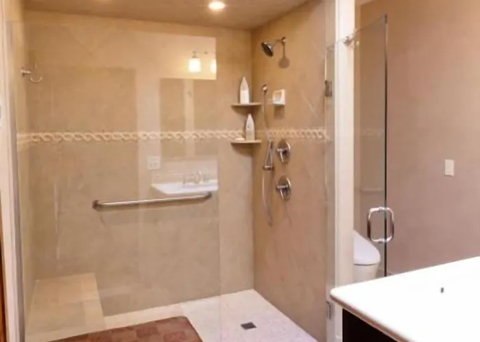 Magical, Private, High-end, Mountain-top Estate *