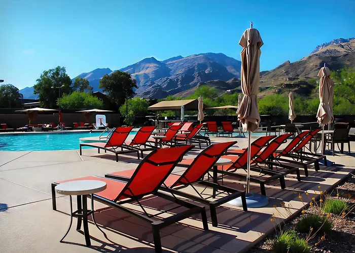 Magical, Private, High-end, Mountain-top Estate Holiday home